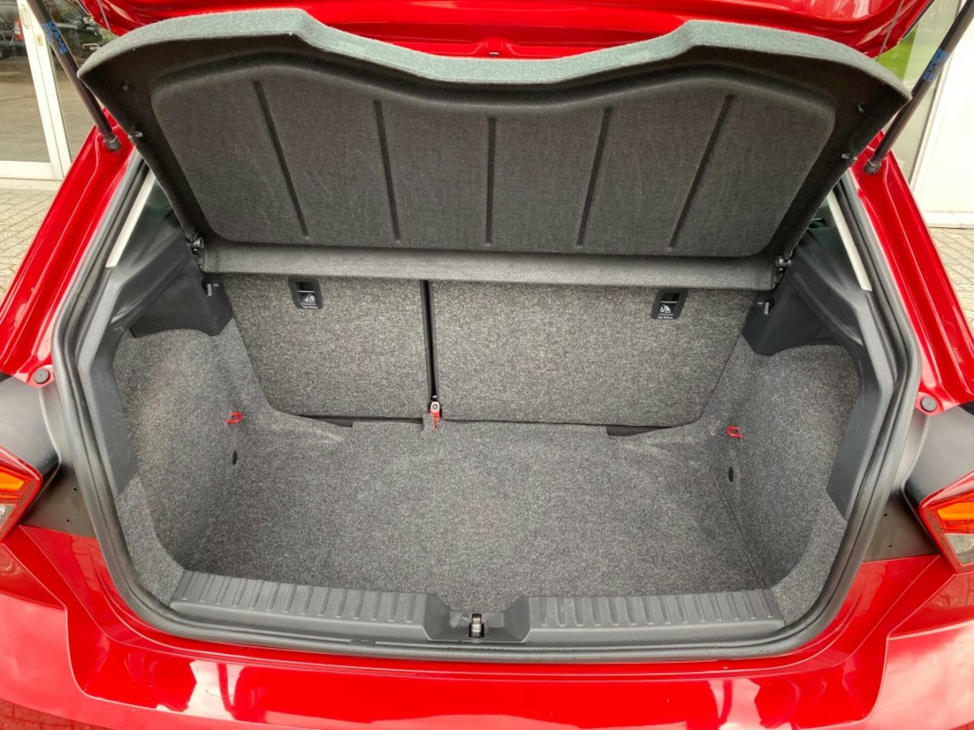 SEAT IBIZA Hatchback 5 drs